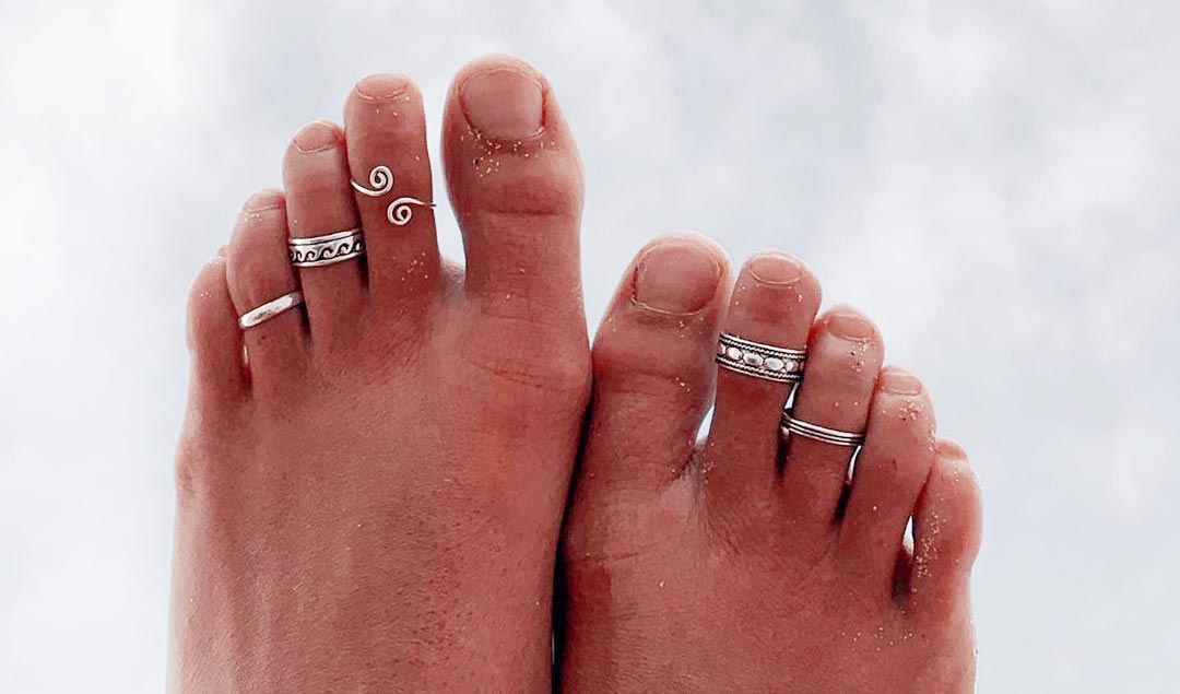 Buy Best Silver Toe Rings Online for Women - Quirksmith