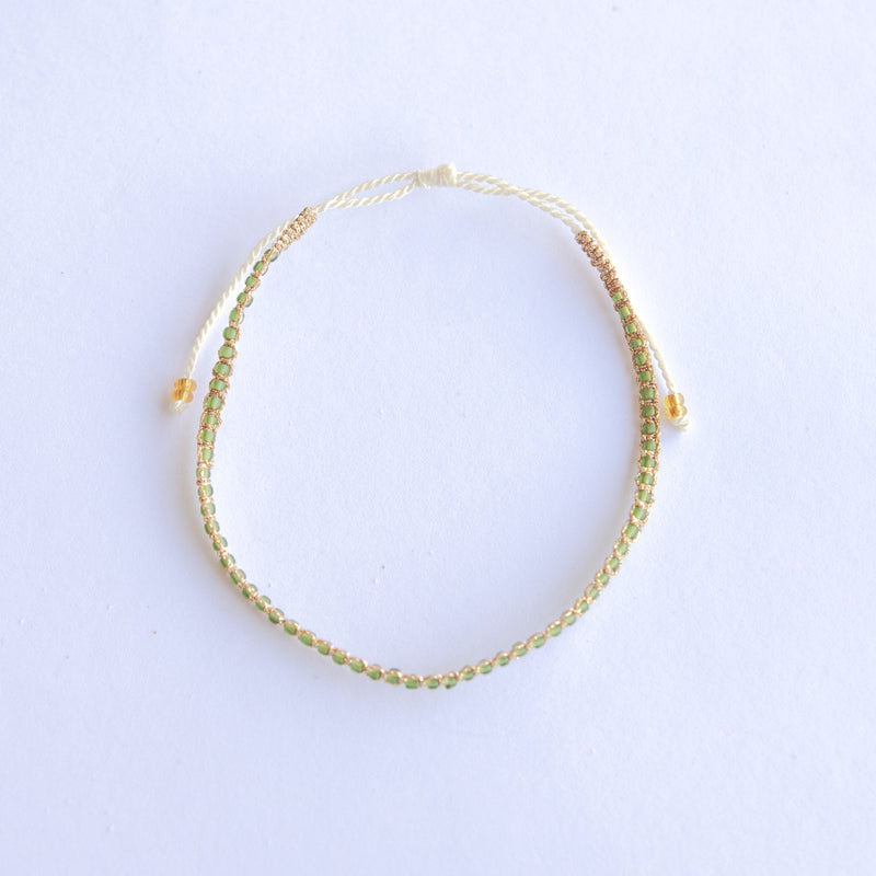 Add a pop of sparkle to your look with our Plating Bead Plain Anklets! These trendy anklets, made with seed beads and a touch of gold, are perfect for layering or wearing solo. Lightweight and durable, they’re an easy addition to your everyday style.